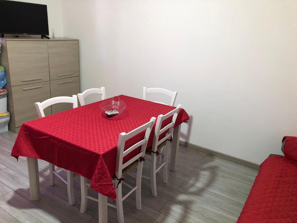 Balai House Apartment Porto Torres Bagian luar foto